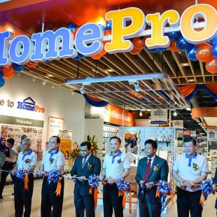 Grand Opening of HomePro IOI City Mall 2015